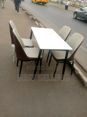 4 Seater Dining Set