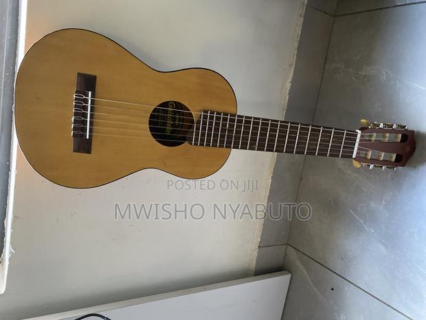 Yamaha Gl1 Guitalele - thumbnail 3