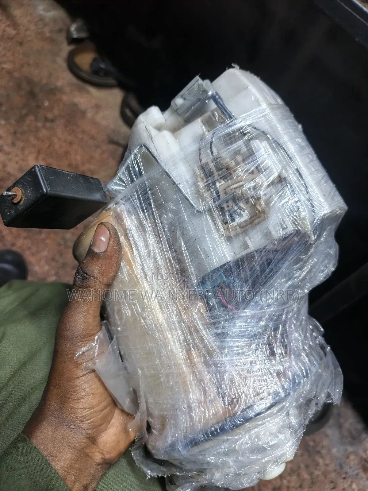 Fuel Pump Fielder Old Model/Axio