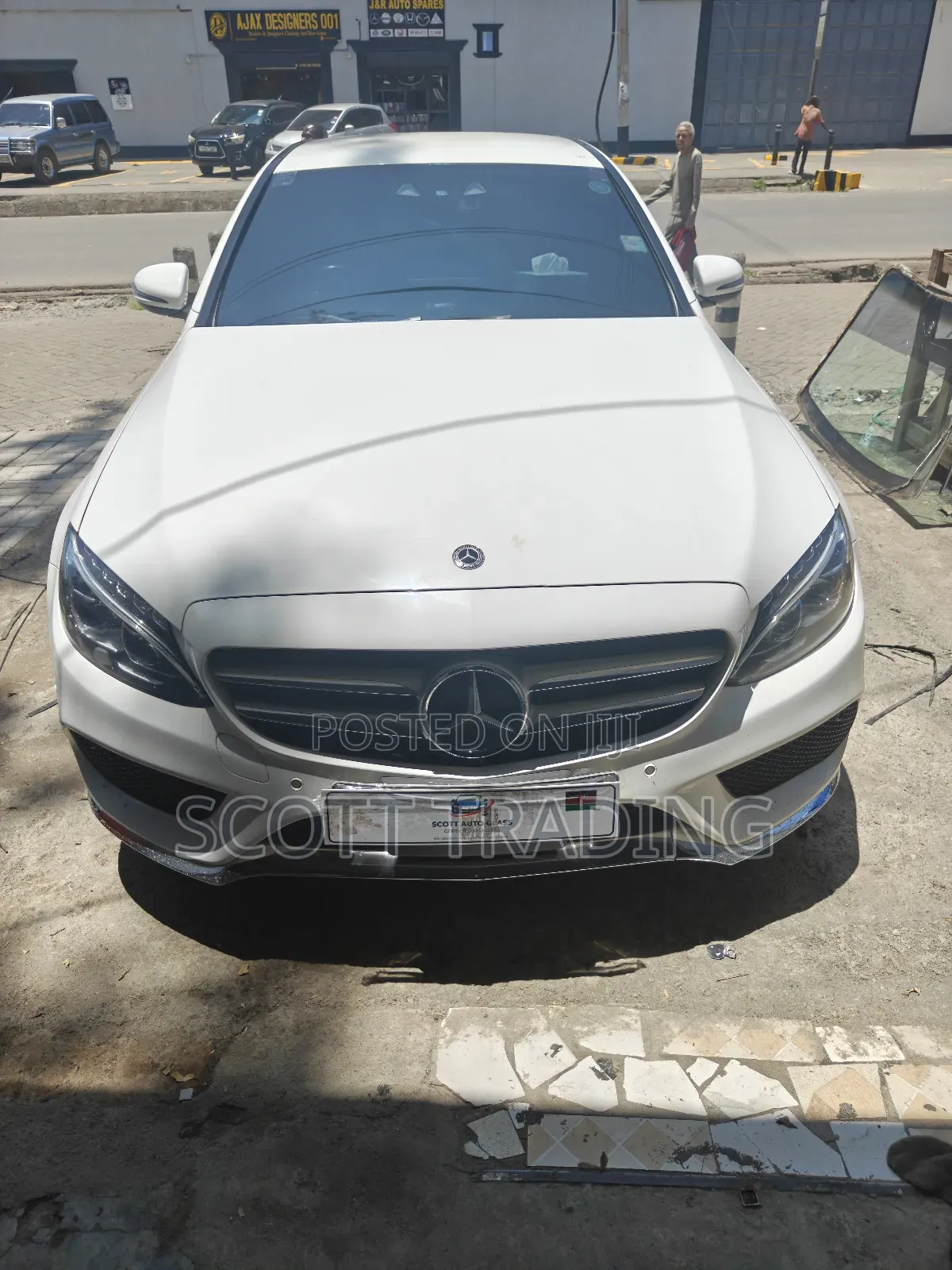Mercedes-Benz W205 Windscreen