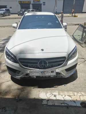 Mercedes-Benz W205 Windscreen
