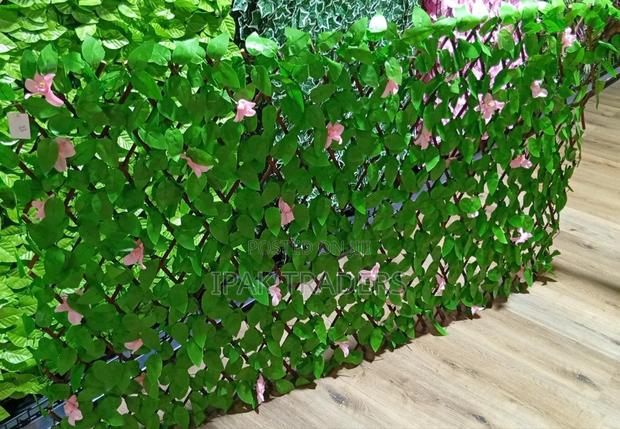 Balcony Expandable Privacy Panels Artificial Creeping Plant - Green - main view