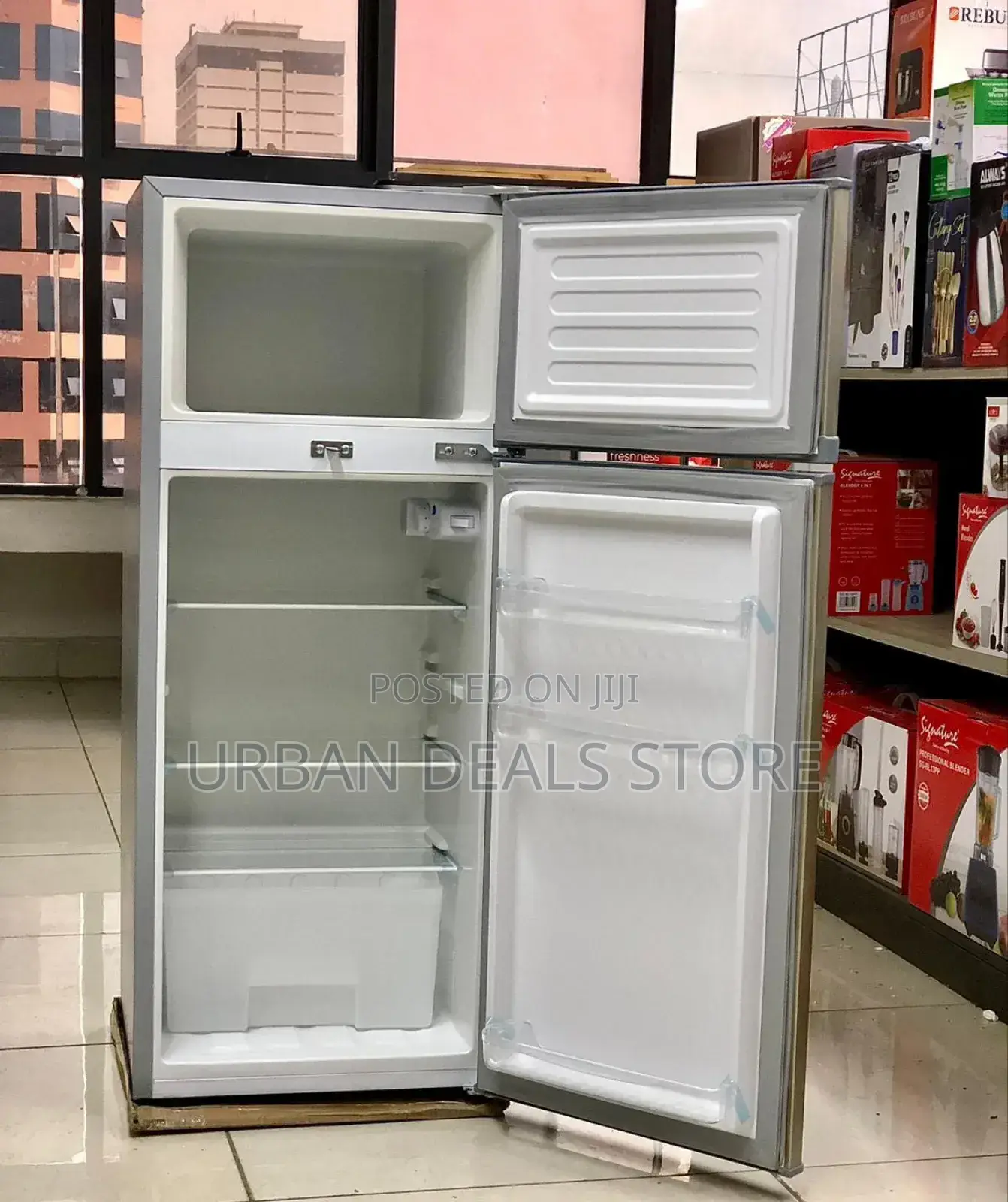 Silver Volsmart 118 LTRS Double Door Refrigerator