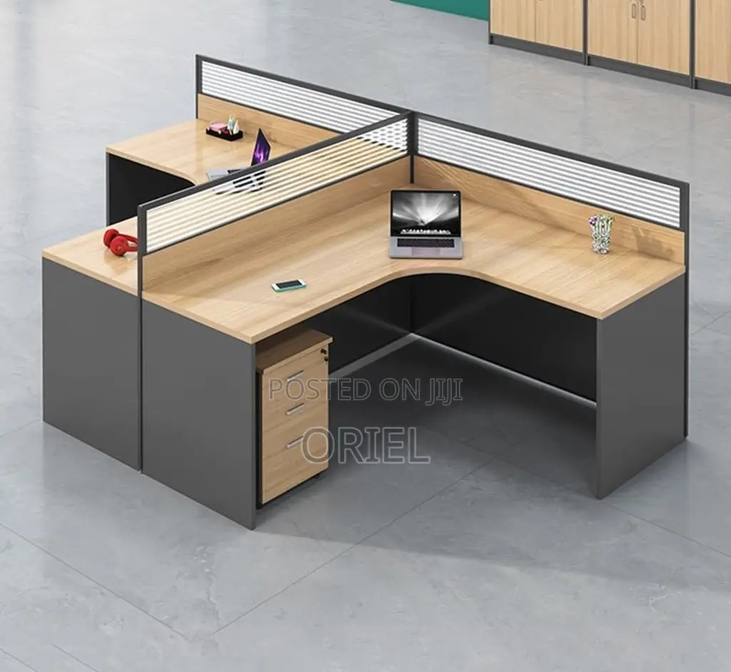 Office Workstation : 2-Way Curved Modular Office Workstation