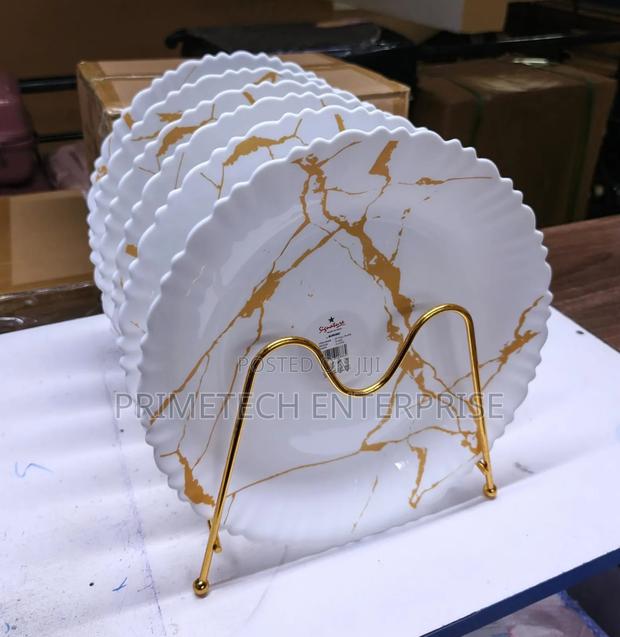10 Inches Signature Plates