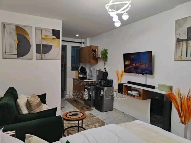 Cosy Studio Airbnb Membly Estate Star Heights, Eastern Bypass - main view