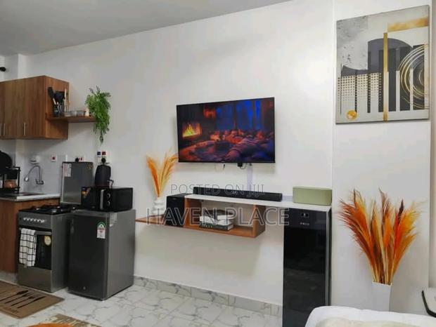 Cosy Studio Airbnb Membly Estate Star Heights, Eastern Bypass - thumbnail 3