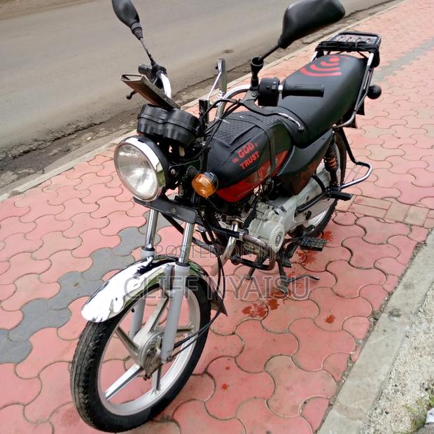 Bajaj Boxer 100 2022 Red - thumbnail 3