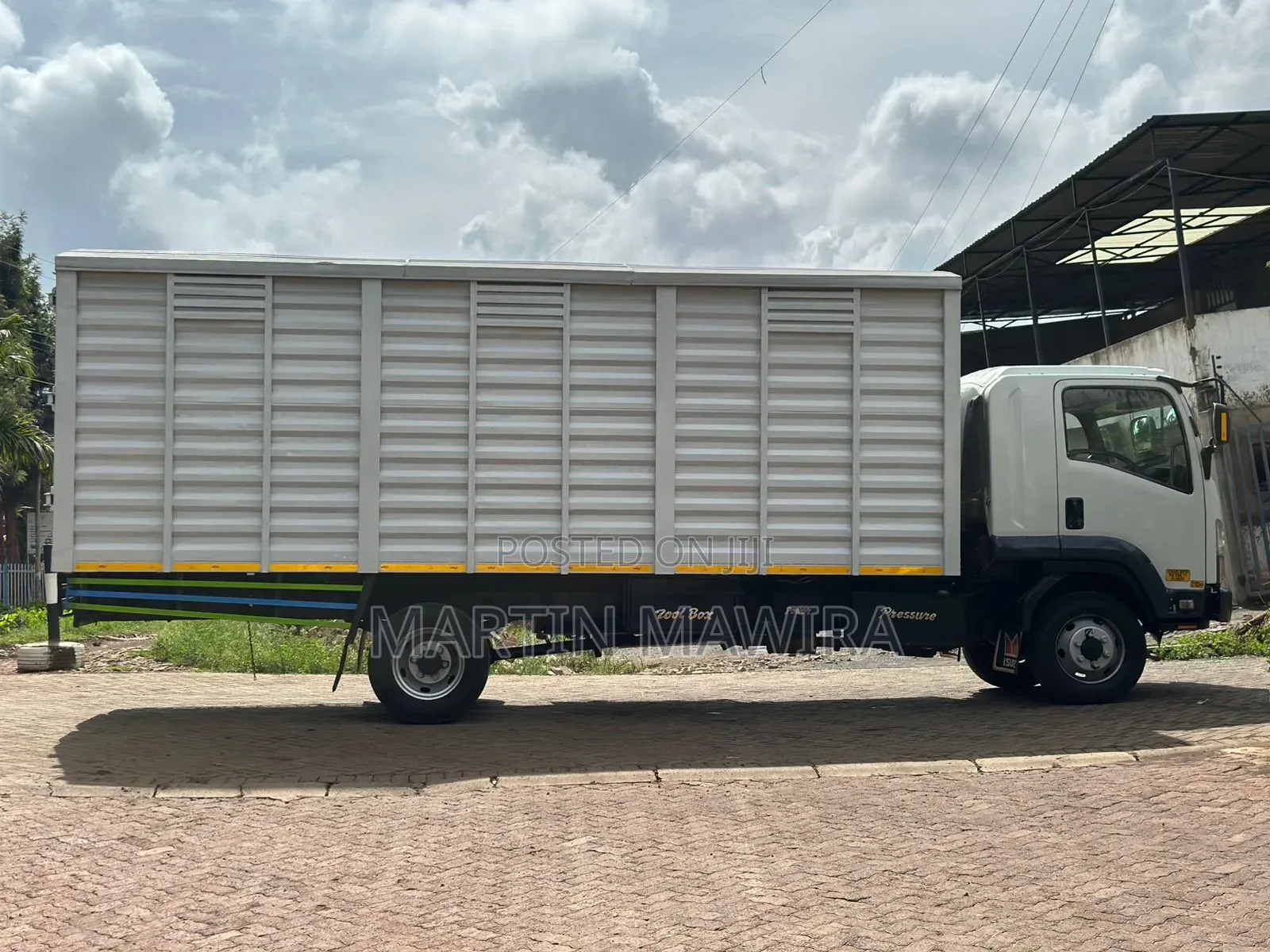 Isuzu FRR Lorry for Sale