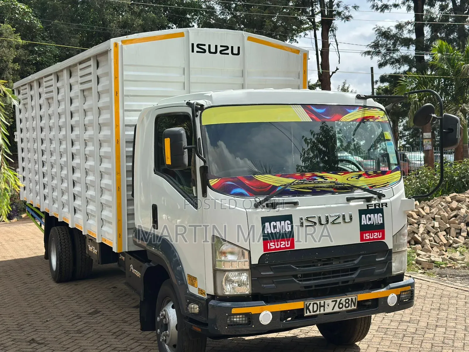 Isuzu FRR Lorry for Sale