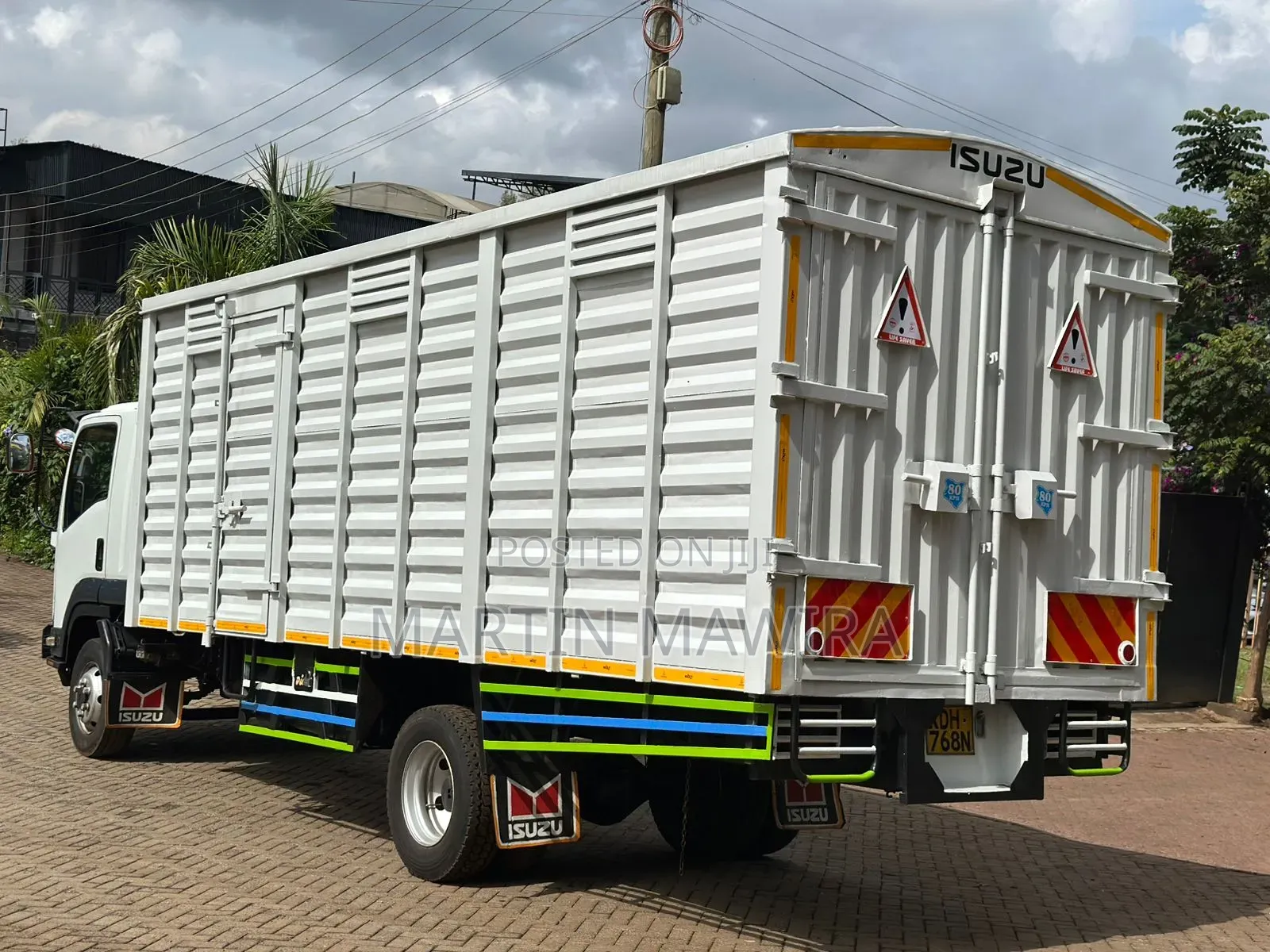 Isuzu FRR Lorry for Sale