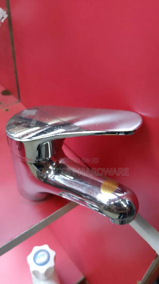 Basin Mixer Tap (Lirlee) Silver