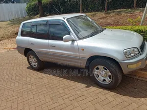 Toyota RAV4 Automatic 2000 Silver