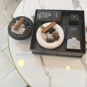 Classy Stone Essential Oil Diffuser .