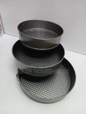 3pcs Cake Moulds/Baking Tins.