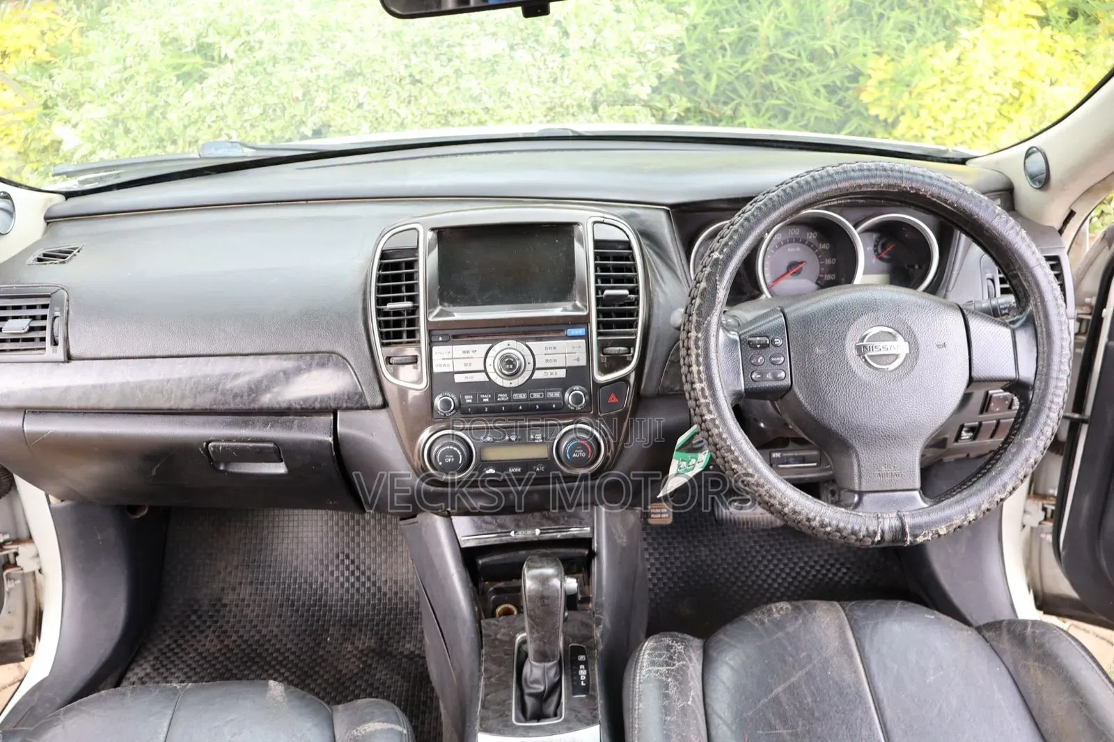 Nissan Bluebird 2012 Pearl