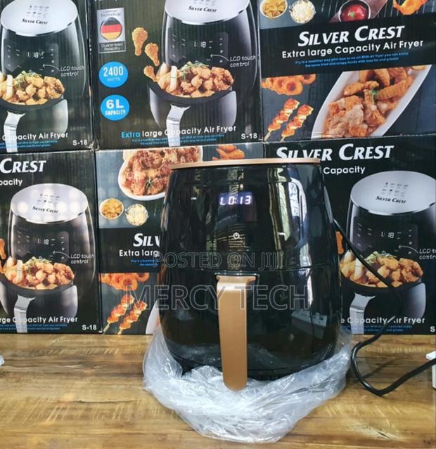 6 Litres Silver Crest Air Fryer.