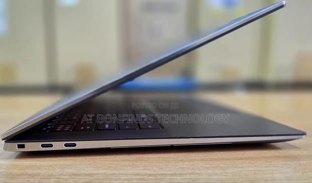Laptop Dell Precision 5560 32GB Intel Core i7 SSD 512GB - thumbnail 3