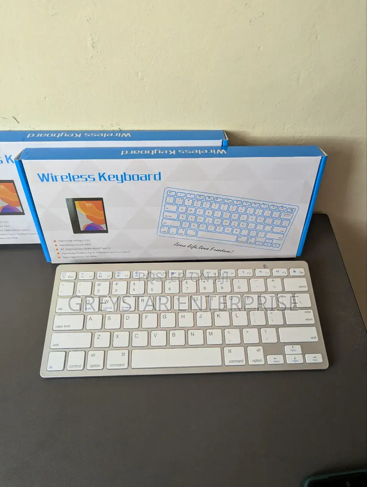 Wireless Ultra Thin Bluetooth Keyboard for Mac and Android