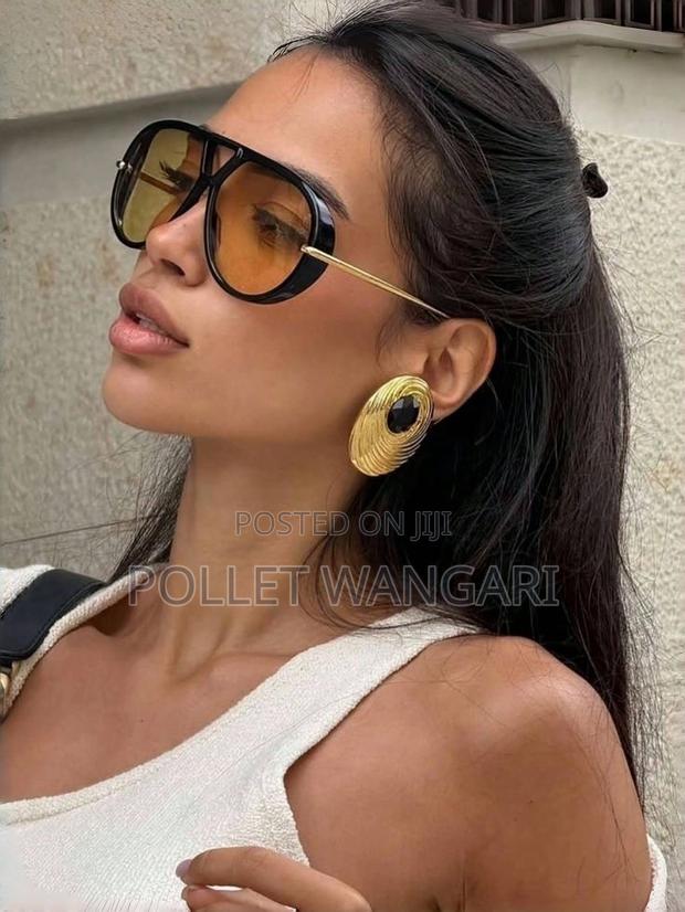 Gorgeous Sunglasses - thumbnail 3
