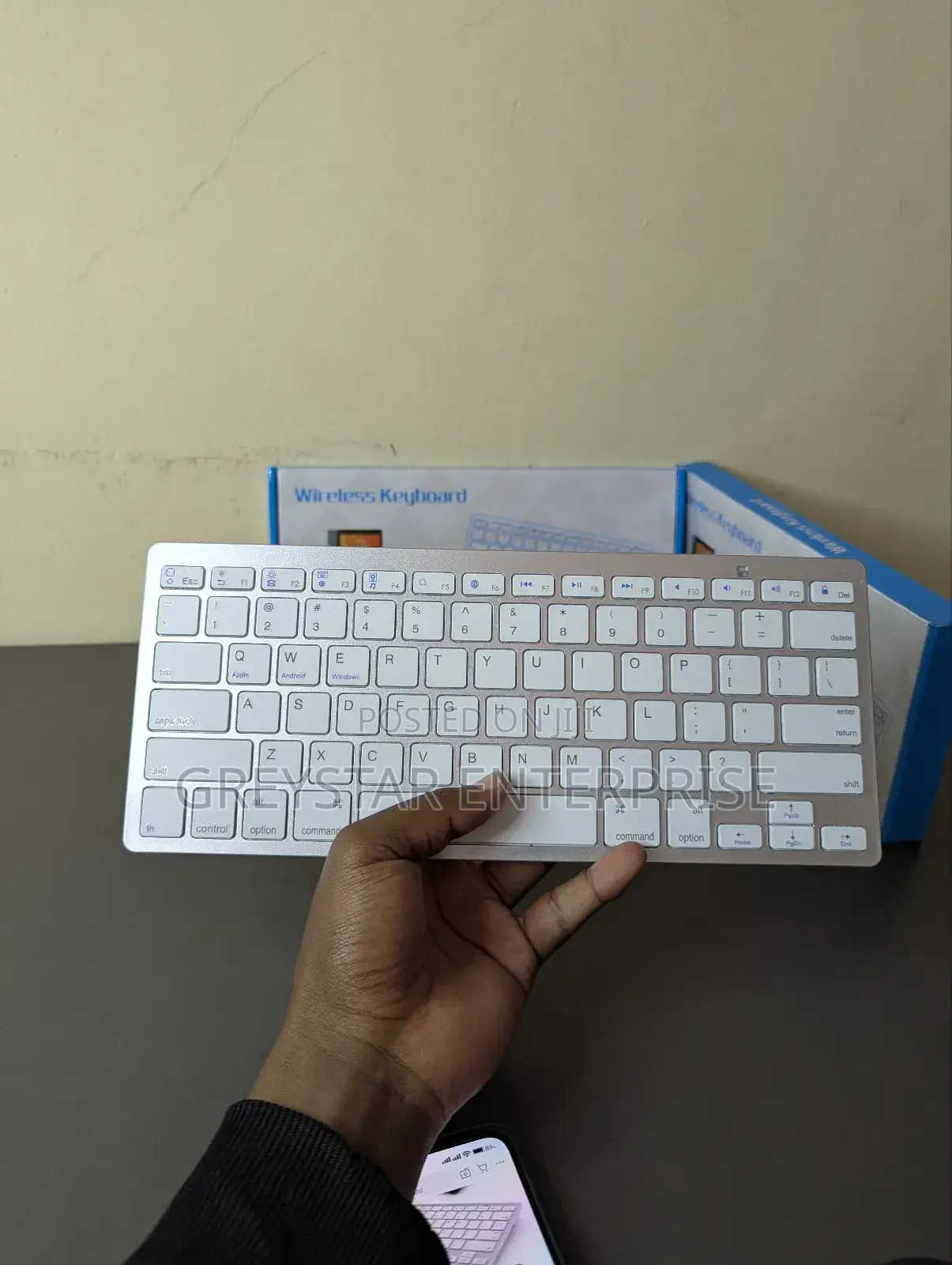 Wireless Keyboard Bluetooth Connection Slim Portable Keyboards for Mac