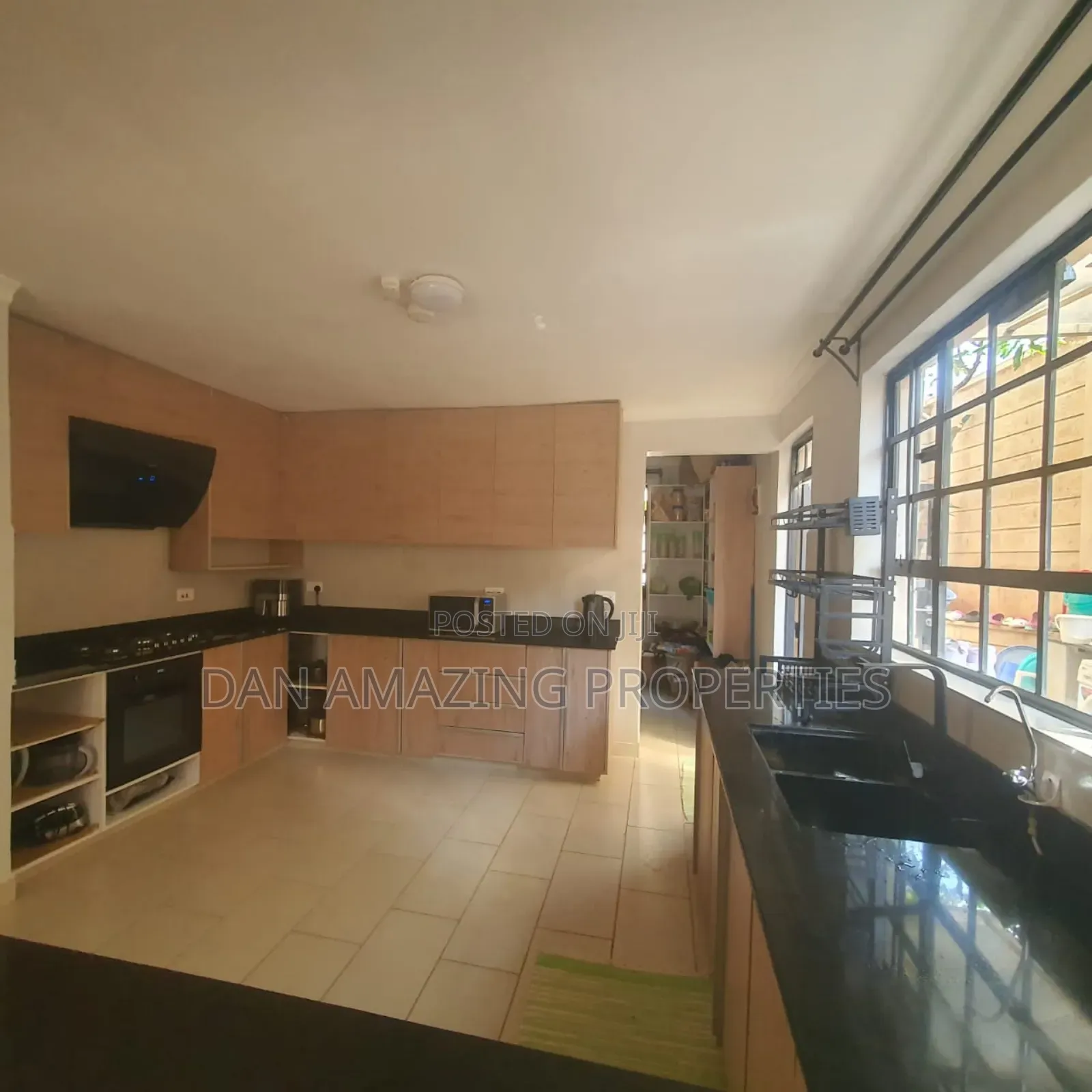 6bdrm Maisonette in Ngong, Kibiku for rent