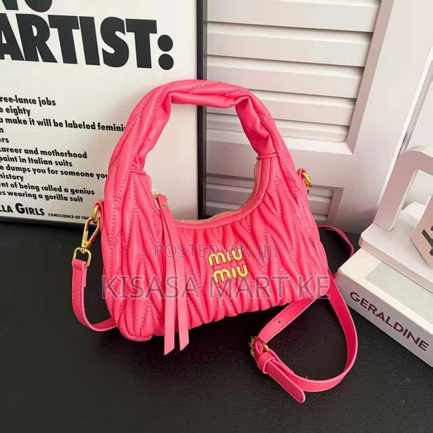 Ladies Hand Bag.