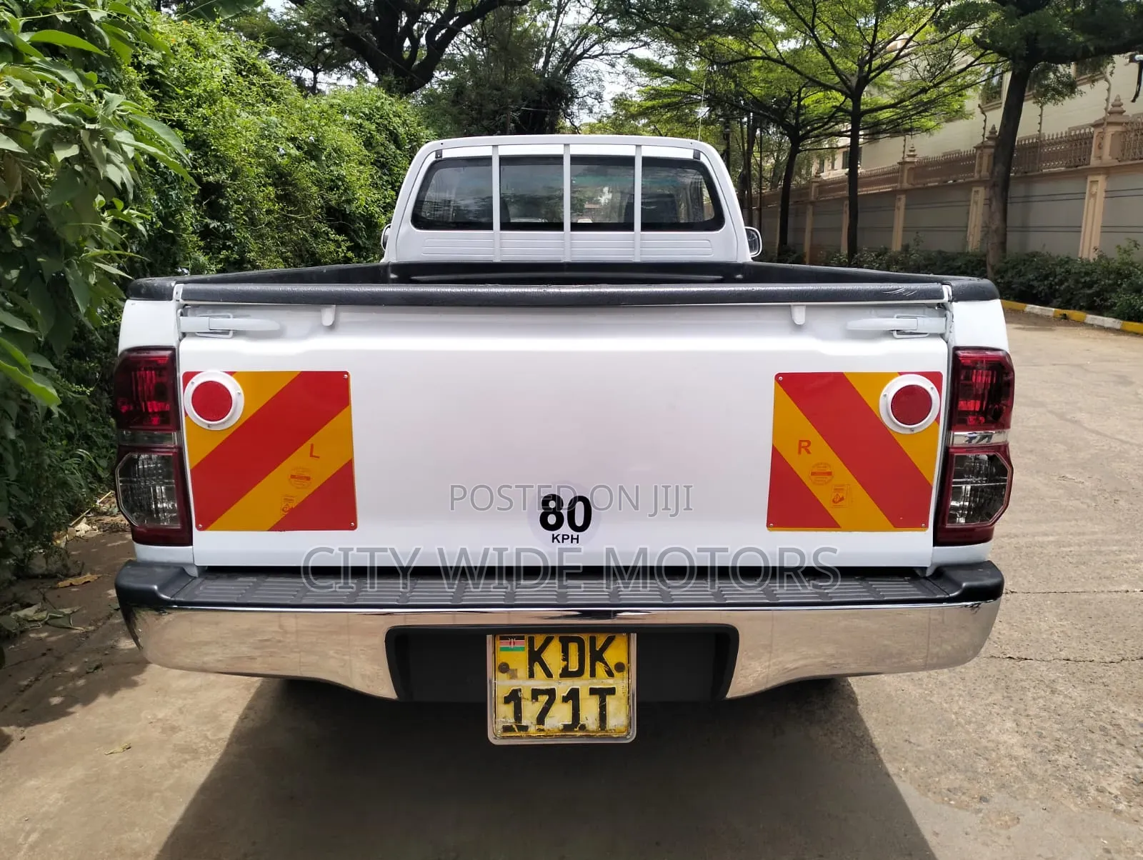 Toyota Hilux 2016 White
