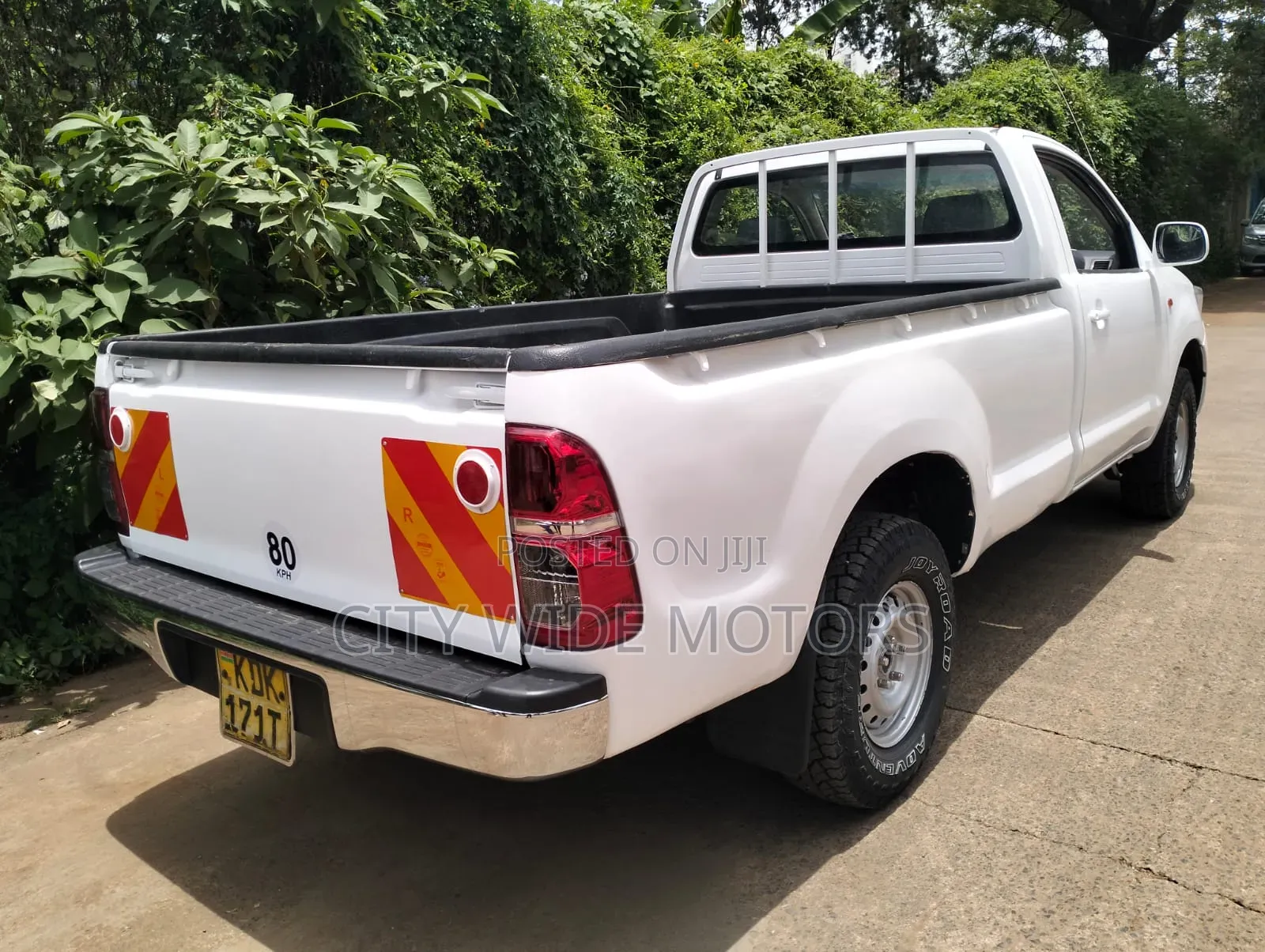 Toyota Hilux 2016 White