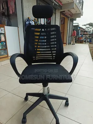 Classic Headrest Office Chair