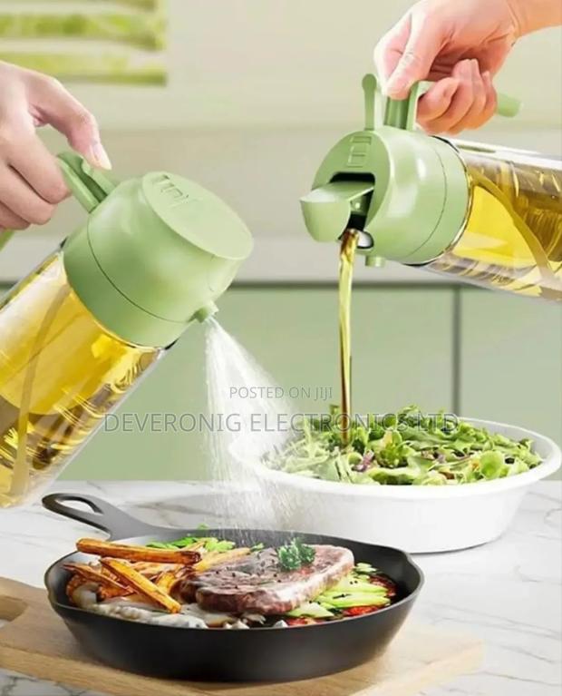 Spray Bottle And Automatic Oil Jar
