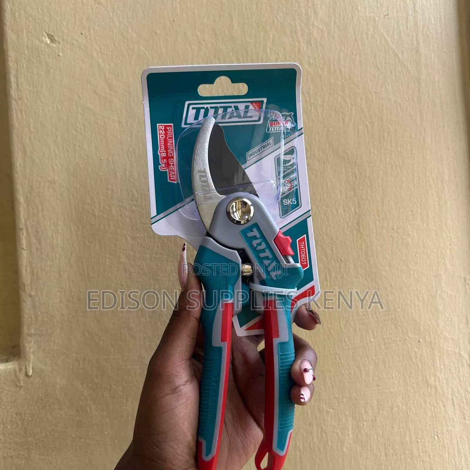Total Pruning Shears Plant Secateurs Tree Pruner Garden Scissors