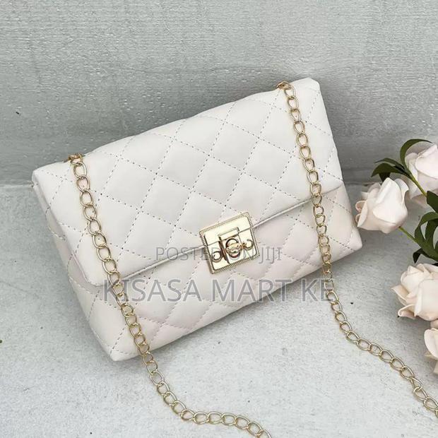 Ladies Sling Bag. - thumbnail 2