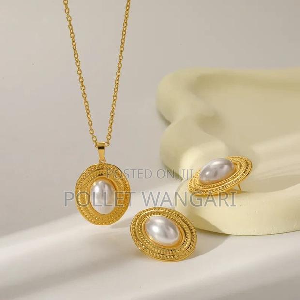 Classic Jewelry Sets