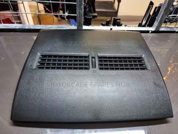 Nissan Tiida Dashboard Vent