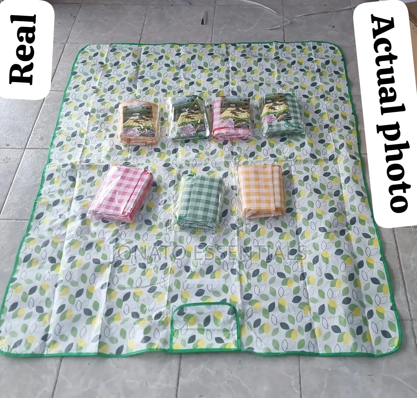 Waterproof 150x200cm Picnic Mat Foldable Camping Carpet