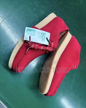 Clarks Supreme Wallabee