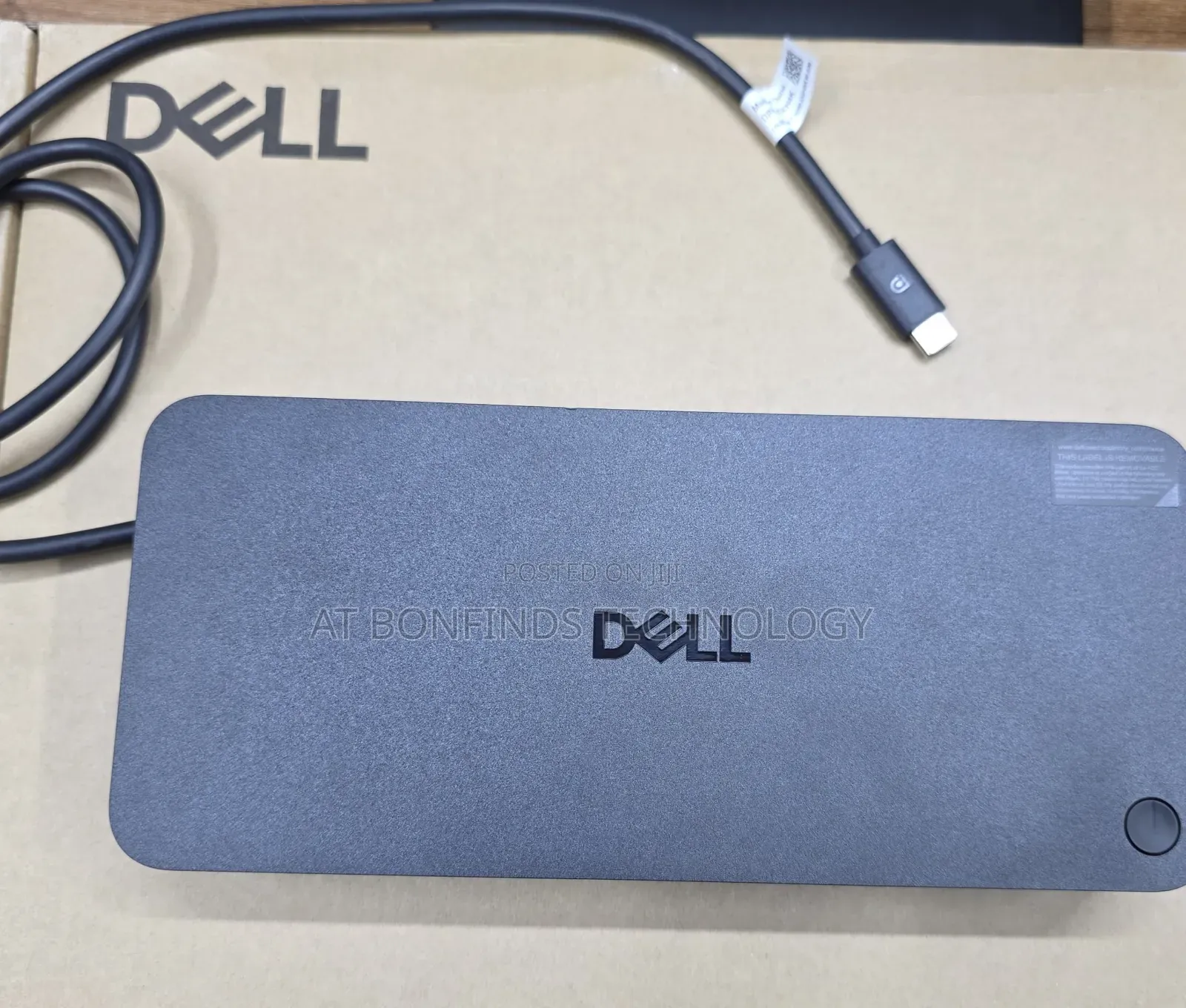 Brand New Dell Wd25 Docking Station 
Hdmi 
2 Display Ports