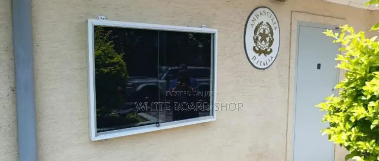 1500 X 900mm Wallmount Glass Sliding Noticeboard – Ideal for Embassies