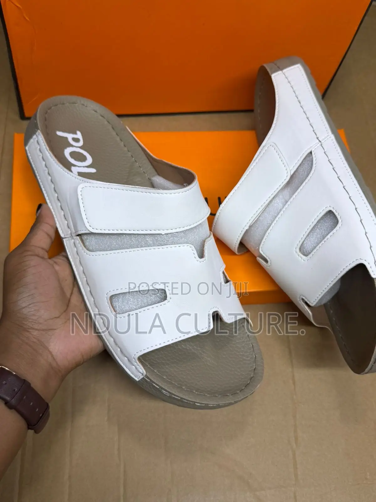 Pole Sandals