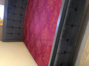 5 by 6 Chester Bed for Sale