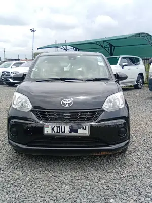 Toyota Passo 1.0 AWD 2018 Black