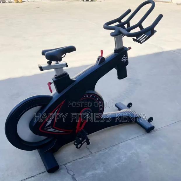 Commercial Spinning Bike for Gym Classes Both Indoors and Outside - thumbnail 5