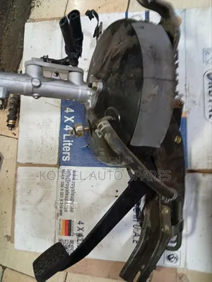 Mazda Bongo /Nissan Vanette Complete Brake Master Cylinder With Pedal