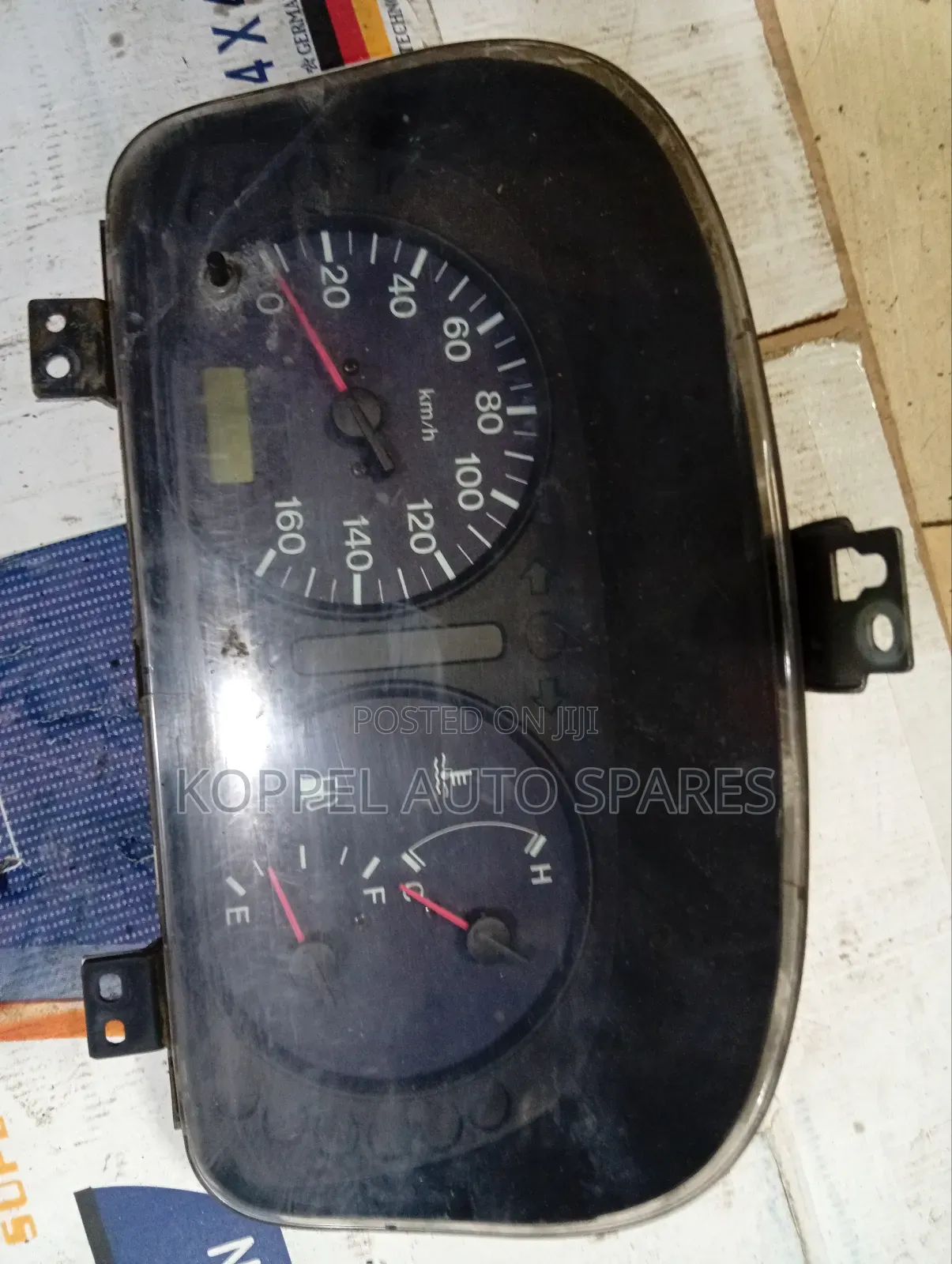 Mazda Bongo /Nissan Vanette Manual Clock
