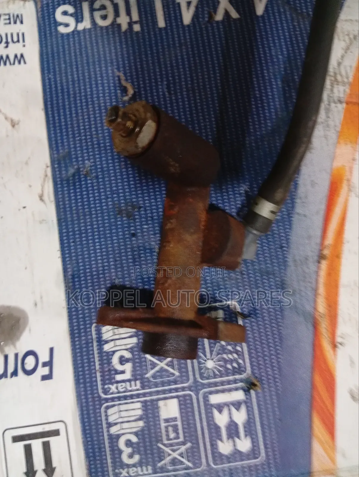 Nissan Vanette/Mazda Bongo Upper Clutch Master Cylinder