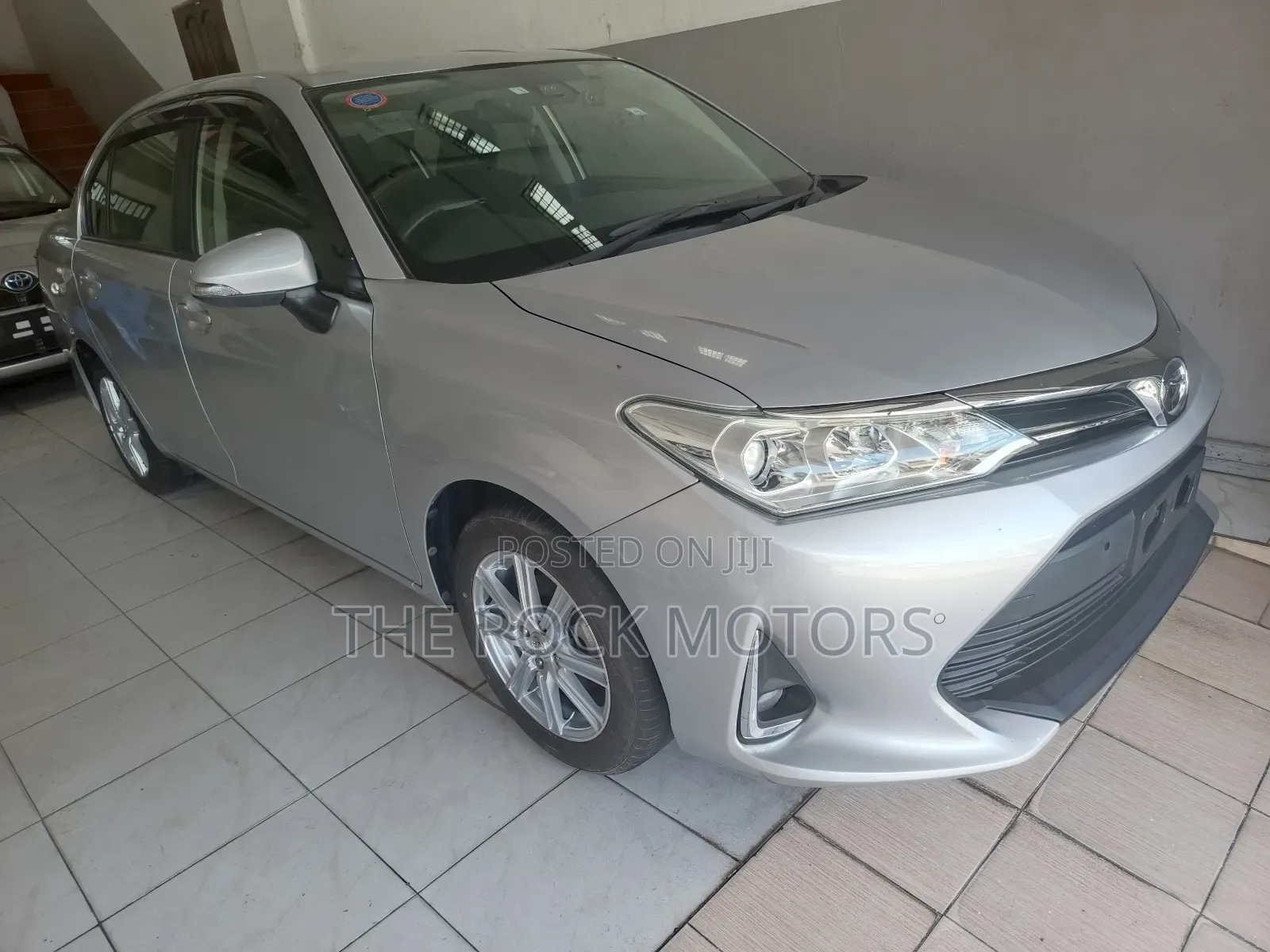 Toyota Axio 2018 Silver