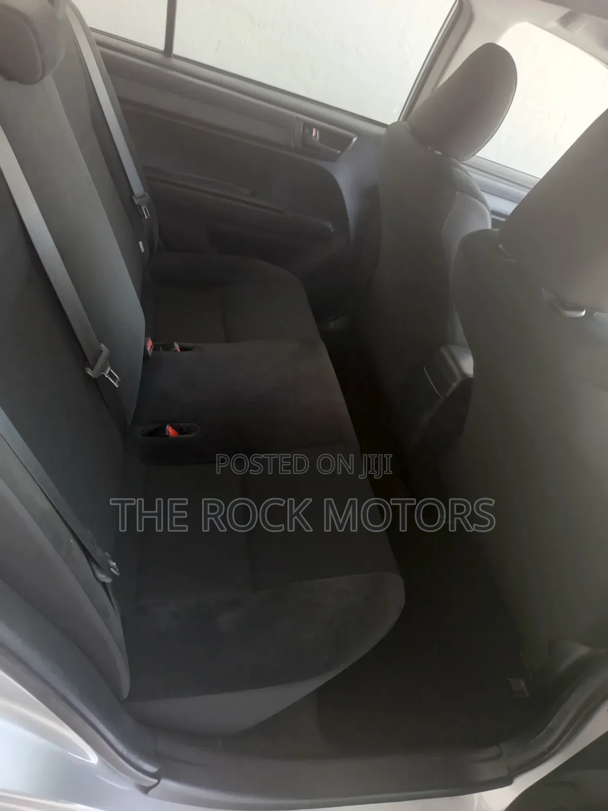 Toyota Axio 2018 Silver
