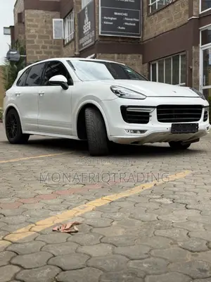 Porsche Cayenne GTS 4dr SUV AWD (3.6L 6cyl Turbo 8A) 2015 White