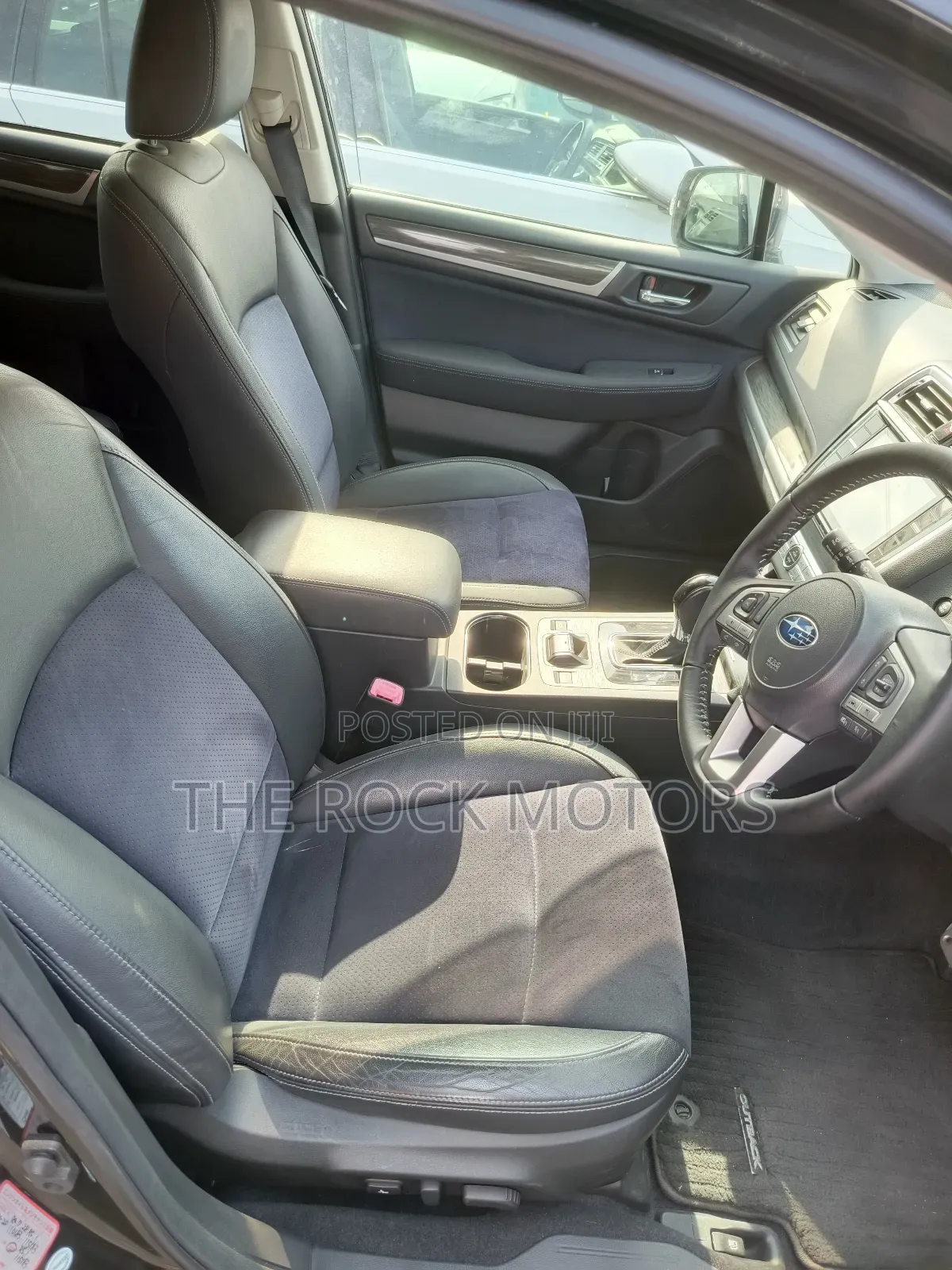 Subaru Outback 2018 Black